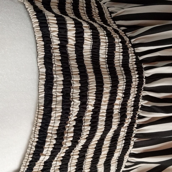 Cupshe Black and White Striped Maxi Dress,Beachy, Vacation, Cruise, Festival - Picture 7 of 9